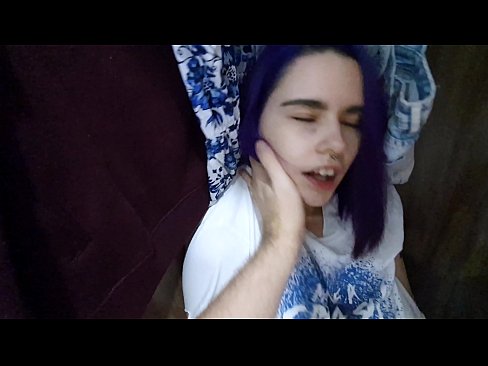 ❤️ Nahita ny rahavaviko tao amin'ny efi-tranonao ary nanampy azy hisotro ❤️ Fomba vetaveta mahafinaritra aminay mg.hdpornpics.ru ❌❤